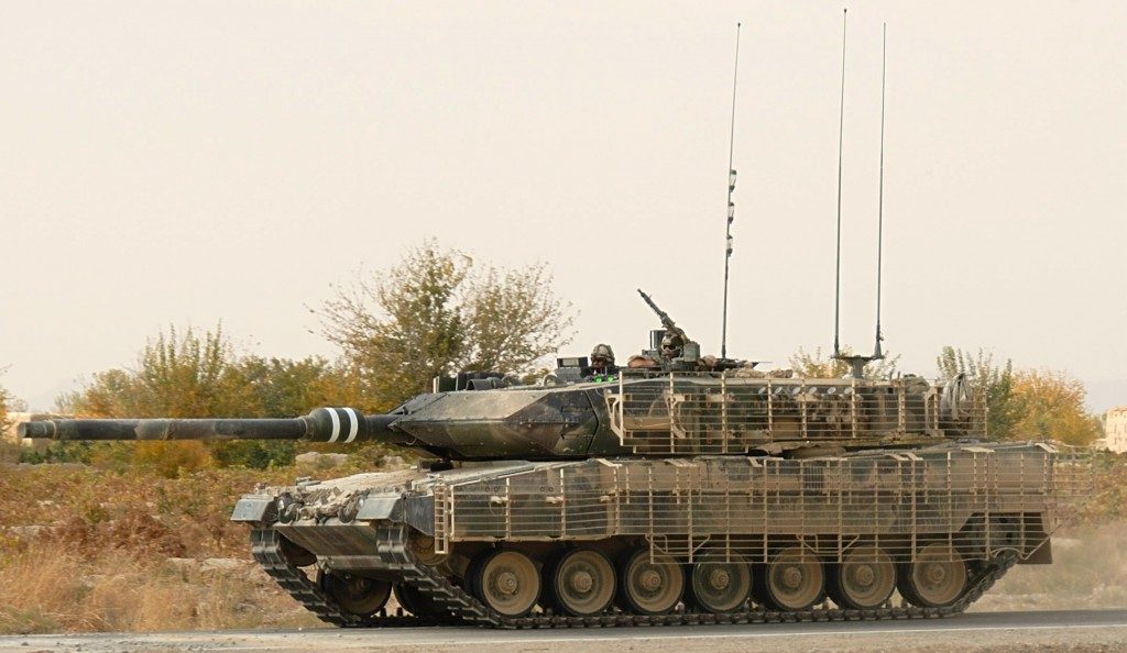 Leopard2A6M_Canada_03