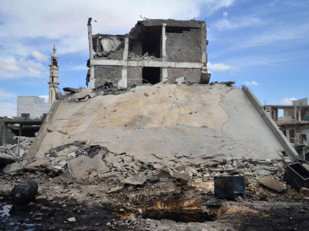 Perche I Russi Bombardano La Siria
