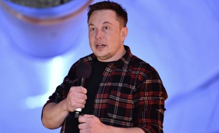 Elon Musk  si fa prestate altri 50 milioni di euro facendo un mutuo su sue abitazioni