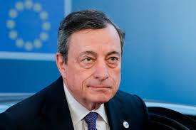 Draghi: siamo lontani dalla normalizzazione delle politiche monetarie. Lo saremo mai? I intanto Trump è FURIOSO