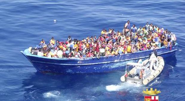 70 mila migranti assediano l’Italia. L?effetto “Pull”, attrazione, della Giustizia italiana e del governo Conte II