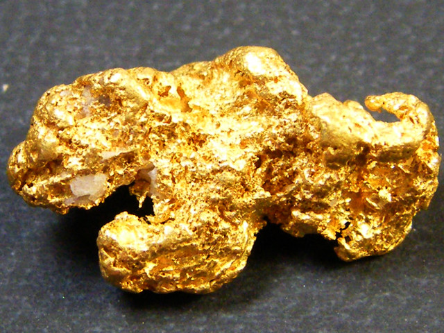 L’investimento cinese nell’oro non dà vantaggi ai paesi che li ricevono. Il caso Tagikistan