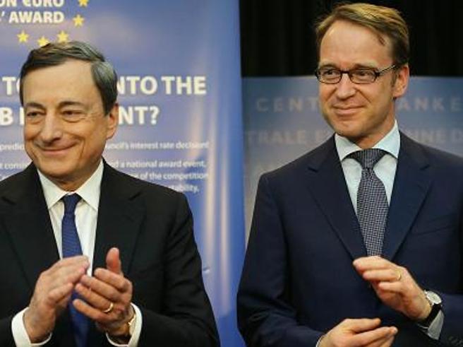 «Tempo di fermare l’aiuto monetario della BCE». Weidmann aiuta a far saltare l’Euro, e di questo lo ringraziamo