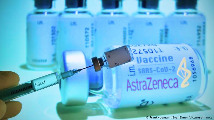 10 mila euro di risarcimento per ogni vaccinato Astra Zeneca under 60. Un’iniziativa che farà discutere