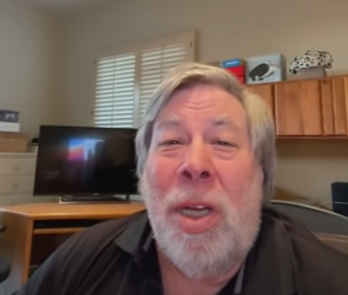 Steve Wozniak abbraccia il “Diritto a riparare”, una frontiera nuova per l’elettronica