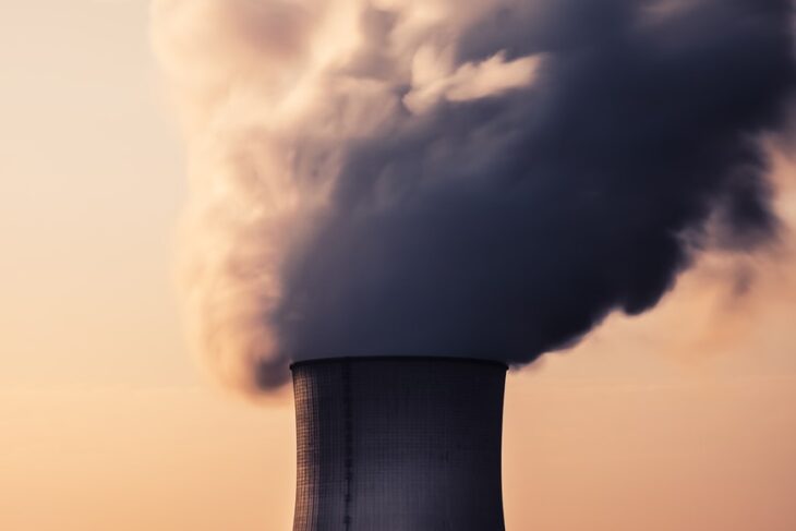 Nucleare e Gas: la Commissione si avvia a classificarle come “Energia verde”