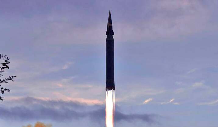 I Nord Coreani lanciano missile ipersonico: gli USA mettono a terra gli aerei