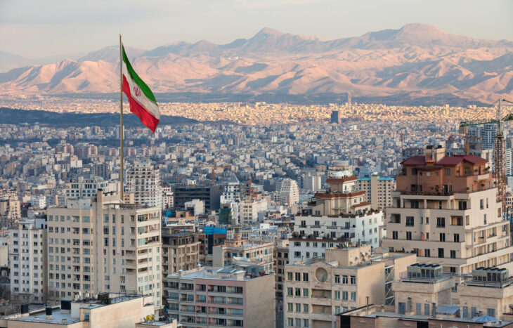 L’Iran fa il generoso e offre la propria assistenza come gas e petrolio