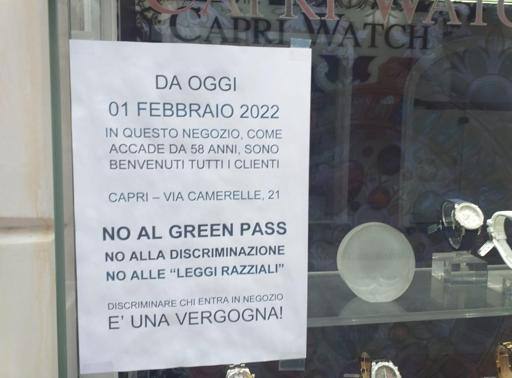 Capri: i commercianti si rivoltano contro il Green Pass