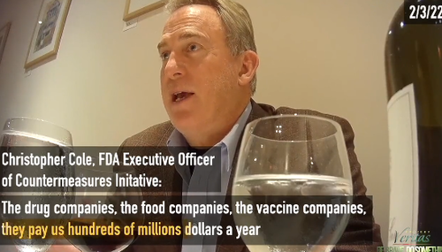 “Una continua fonte di denaro”: dirigente della FDA ci dice perchè il vaccino Covid-19 diventerà ANNUALE, anche per i neonati