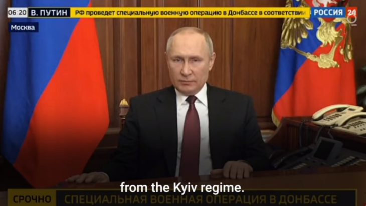 Putin annuncia l’attacco all’Ucraina. Video integrale del discorso con traduzione