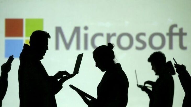 Microsoft hackerata da un gruppo che fa “Domande strane”