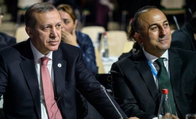 La Turchia ha chiuso lo spazio aereo alla Russia verso la Siria. L’equilibrismo di Erdogan