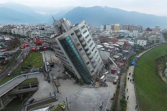 Taiwan: terremoto fortissimo colpisce l’isola. Molti edifici distrutti, ignote le vittime