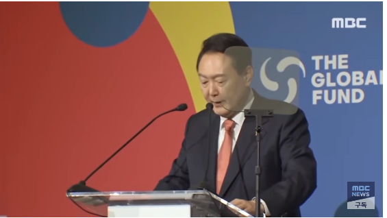 “Str..zi”: il presidente Sud Coreano colto a microfono aperto definisce così i legislatori USA