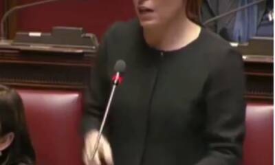 La deputata Elisabetta Piccolotti in Parlamento dell'Alleanza Verdi e Sinistra