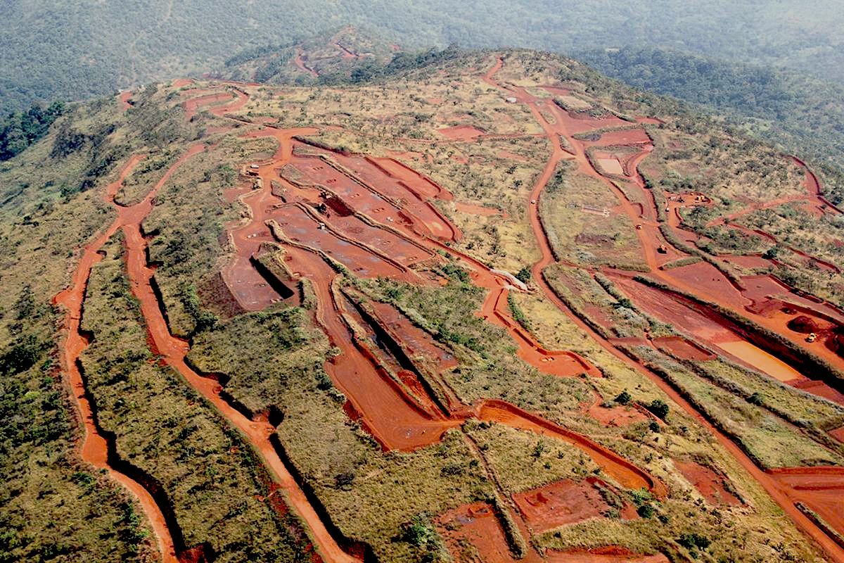 Giacimento di ferro in Guinea