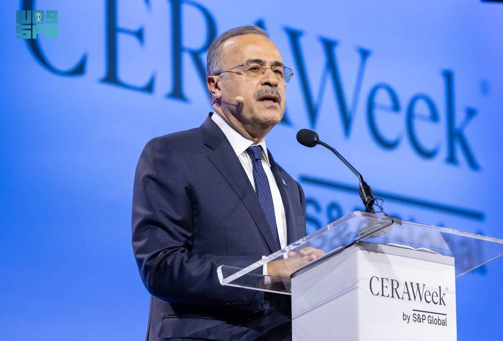 Aramco contro Agenzia per L’Energia sul futuro del Petrolio e dell’Energia