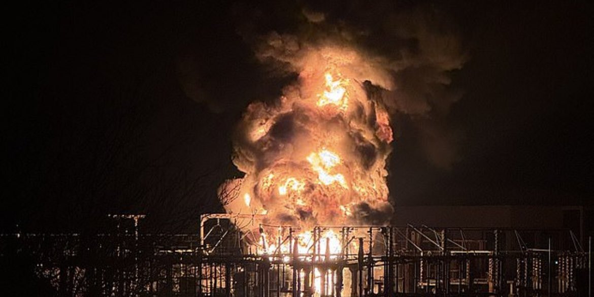 Heathrow Nel Caos! Aereoporto chiuso per un incendio. Migliaia di voli cancellati