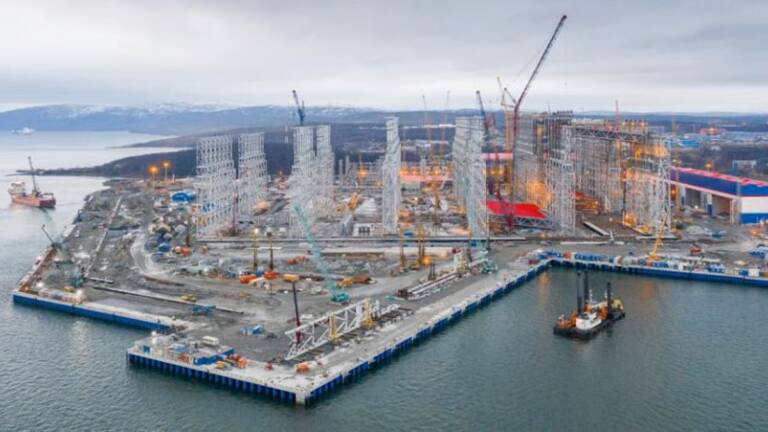 La Cina se ne infischia delle sanzioni del Regno Unito e importa GNL russo dal Terminal sanzionato