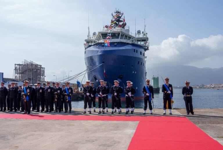 Il “nuovo” dominio sottomarino e l’usato sicuro: perché Nave Tritone è un affare strategico per l’Italia