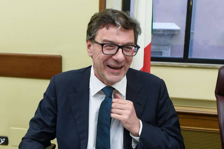 Da ultima e reietta, ora l’Italia viene promossa in Europa, e registra un nuovo record di occupati e un Pil che cresce piu del previsto